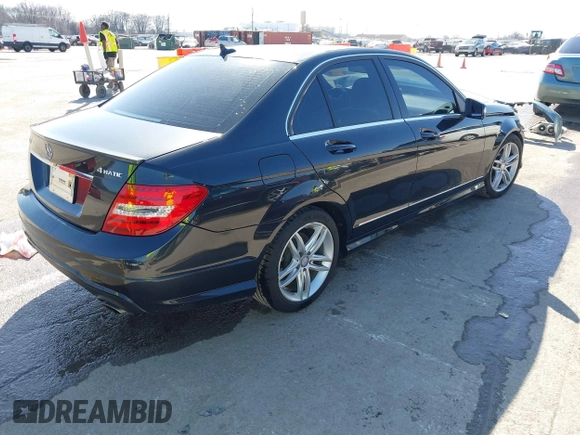 2012 Mercedes-Benz C-Class C 300 Sport with VIN WDDGF8BB4CR192944, listed as a IAAI auction lot 41763293 with 89,422 mi miles. Bid and sale history available at carsss.com. Image 4.