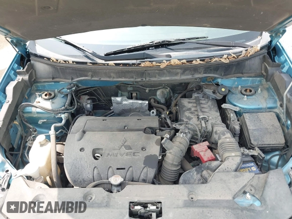 2014 Mitsubishi Outlander SE z VIN 4A4AR4AU2EE026685, wystawiony jako IAAI lot #42481070 z przebiegiem 136 279 mil mil oraz . Historia ofert i sprzedaży dostępna na DreamBid. Obrazek 10.