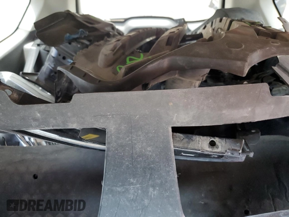 2018 Ford Escape Titanium with VIN 1FMCU9J95JUB31286, listed as a Copart auction lot 58721355 with 100,329 mi miles and Salvage title. Bid and sale history available at DreamBid. Image 10.