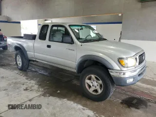 2002 Toyota Tacoma PreRunner with VIN 5TESM92N32Z109856, listed as a Copart auction lot 57173235 with 239,797 mi miles and Salvage title. Bid and sale history available at DreamBid. Image 4.