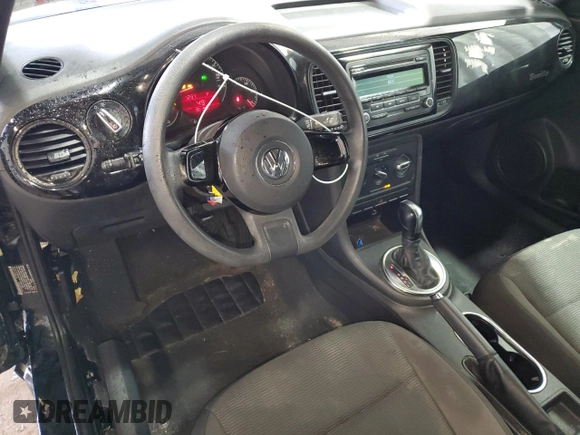 2012 Volkswagen Beetle Entry с VIN 3VWFP7AT2CM645108, выставлен на аукционе Copart как лот 57200665 с пробегом 190 185 миль миль и Списание • Salvage title. История ставок и продаж доступна на DreamBid. Изображение 8.