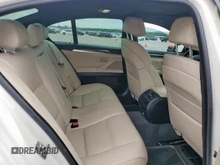 2012 BMW 5 Series 550i z VIN WBAFR9C50CDV58680, wystawiony jako Copart lot #54892735 z przebiegiem 169 263 mil mil oraz Szkoda całkowita • Salvage title. Historia ofert i sprzedaży dostępna na DreamBid. Obrazek 10.