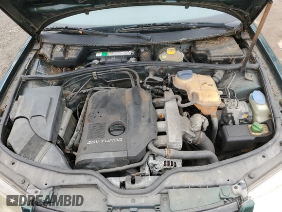2000 Volkswagen Passat с VIN WVWMA23B5YP299351, выставлен на аукционе Copart как лот 44905385 с пробегом 186 402 миль миль и Чистый • Clean title. История ставок и продаж доступна на DreamBid. Изображение 11.