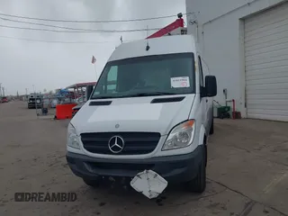 2011 Mercedes-Benz Sprinter Cargo with VIN WD3PE8CB4B5565573, listed as a IAAI auction lot 41821984 with 306,841 mi miles. Bid and sale history available at carsss.com. Image 6.