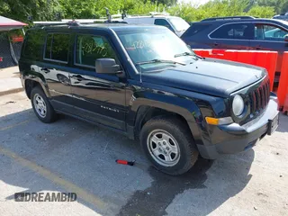 2013 Jeep Patriot Sport with VIN 1C4NJRBB5DD263184, listed as a IAAI auction lot 42813495 with 160,210 mi miles and . Bid and sale history available at DreamBid. Image 1.