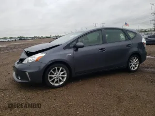 2014 Toyota Prius Two z VIN JTDZN3EU6E3334173, wystawiony jako Copart lot #57714805 z przebiegiem 126 017 mil mil oraz Szkoda całkowita • Salvage title. Historia ofert i sprzedaży dostępna na DreamBid. Obrazek 1.