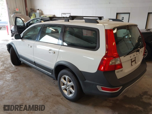 2008 Volvo XC70 с VIN YV4BZ982681005778, выставлен на аукционе IAAI как лот 42254211 с пробегом 123 609 миль миль и . История ставок и продаж доступна на DreamBid. Изображение 3.