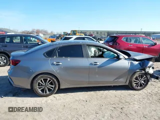 2024 Kia Forte LXS with VIN 3KPF24ADXRE802833, listed as a IAAI auction lot 42059433 with 9,734 mi miles and . Bid and sale history available at DreamBid. Image 12.