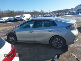 2020 Hyundai Ioniq Limited with VIN KMHC85LJXLU073635, listed as a IAAI auction lot 41371618 with 33,518 mi miles and . Bid and sale history available at DreamBid. Image 15.