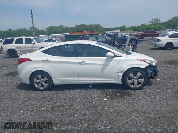 2013 Hyundai Elantra Limited с VIN 5NPDH4AEXDH352278, выставлен на аукционе IAAI как лот 42233510 с пробегом 200 382 миль миль и . История ставок и продаж доступна на DreamBid. Изображение 13.