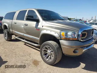 2006 Dodge 1500 SLT with VIN 3D7KS19D86G135705, listed as a IAAI auction lot 41691345 with 203,147 mi miles. Bid and sale history available at carsss.com. Image 1.