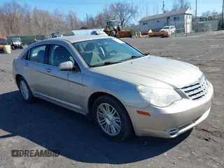 2008 Chrysler Sebring Touring with VIN 1C3LC56RX8N186933, listed as a IAAI auction lot 41899833 with 105,122 mi miles. Bid and sale history available at carsss.com. Image 1.
