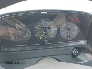 1985 Mercedes-Benz 300 with VIN WDBAB33C5FA233413, listed as a IAAI auction lot 41933343 with 110,651 mi miles and . Bid and sale history available at DreamBid. Image 7.