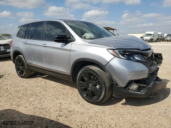 2021 Honda Passport Sport with VIN 5FNYF8H23MB043390, listed as a Copart auction lot 80512964 with 25,658 mi miles and Salvage Title. Bid and sale history available at carsss.com. Image 4.