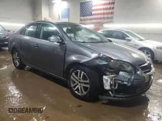 2006 Volkswagen Jetta 2.5L with VIN 3VWSF71K56M748178, listed as a Copart auction lot 44041355 with 80,058 mi miles and Salvage title. Bid and sale history available at DreamBid. Image 4.