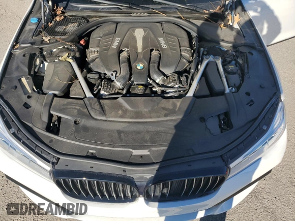 2019 BMW 7 Series 750i with VIN WBA7F0C5XKGM25897, listed as a Copart auction lot 86758004 with 68,700 mi miles and Salvage title. Bid and sale history available at DreamBid. Image 11.
