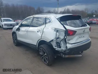 2018 Nissan Rogue Sport S with VIN JN1BJ1CP3JW103922, listed as a IAAI auction lot 42030656 with 36,765 mi miles. Bid and sale history available at carsss.com. Image 3.