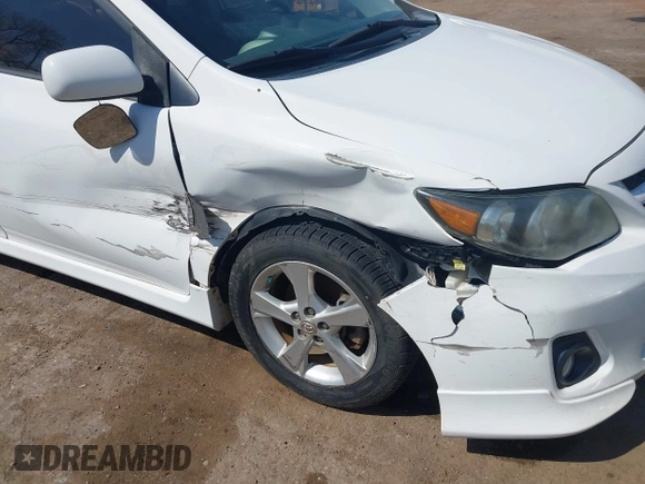 2013 Toyota Corolla L with VIN 2T1BU4EE4DC981499, listed as a IAAI auction lot 42052280 with 111,153 mi miles. Bid and sale history available at carsss.com. Image 6.