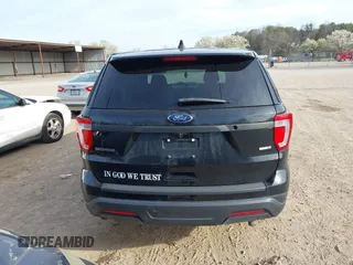 2018 Ford Police Interceptor Utility с VIN 1FM5K8AR0JGB67958, выставлен на аукционе IAAI как лот 41822748 с пробегом 153 423 миль миль и . История ставок и продаж доступна на DreamBid. Изображение 16.