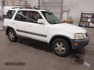 2000 Honda CR-V EX with VIN JHLRD186XYC023471, listed as a IAAI auction lot 41716755 with 335,641 mi miles. Bid and sale history available at carsss.com. Image 1.