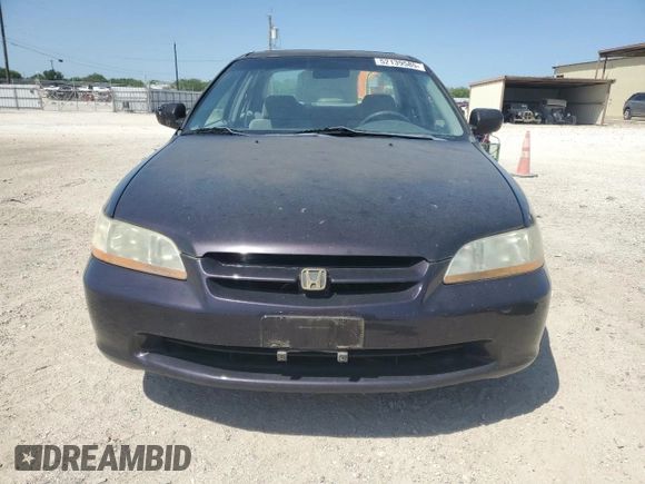 1999 Honda Accord EX z VIN JHMCG5654XC025631, wystawiony jako Copart lot #52139585 z przebiegiem 302 903 mil mil oraz Czysty tytuł • Clean title. Historia ofert i sprzedaży dostępna na DreamBid. Obrazek 5.