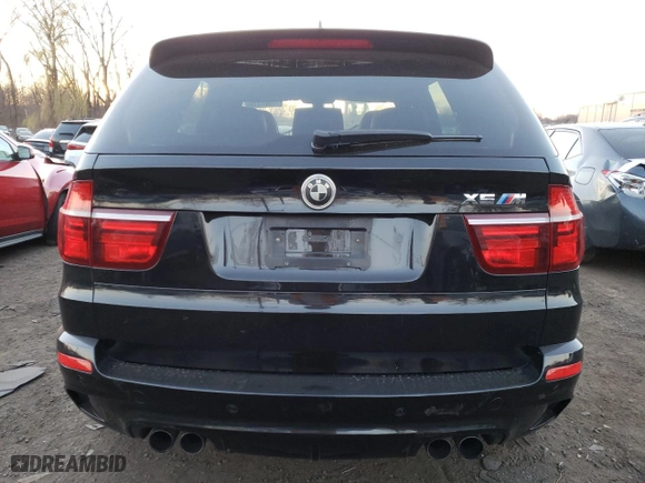 2013 BMW X5 M with VIN 5YMGY0C53D0C11613, listed as a Copart auction lot 77667314 with 89,977 mi miles and Clean Title. Bid and sale history available at carsss.com. Image 6.