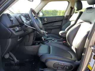 2019 MINI Countryman Cooper S with VIN WMZYT5C5XK3G92755, listed as a Copart auction lot 60106485 with 55,647 mi miles and Salvage title. Bid and sale history available at DreamBid. Image 7.