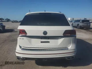 2021 Volkswagen Atlas SE with VIN 1V2MR2CA4MC585742, listed as a Copart auction lot 62234165 with 65,608 mi miles and Non repairable. Bid and sale history available at DreamBid. Image 6.