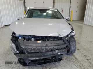 2022 Hyundai Kona SE with VIN KM8K2CAB1NU792305, listed as a Copart auction lot 48999245 with 57,554 mi miles and Clean Title. Bid and sale history available at carsss.com. Image 5.