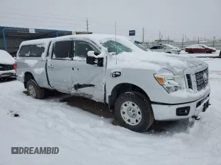 2017 Nissan Titan XD SV with VIN 1N6BA1F34HN525863, listed as a Copart auction lot 83799924 with 33,112 mi miles and Salvage Title. Bid and sale history available at carsss.com. Image 4.