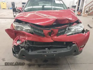 2013 Toyota RAV4 XLE with VIN 2T3RFREV7DW028930, listed as a IAAI auction lot 42471682 with Not provided miles and . Bid and sale history available at DreamBid. Image 6.