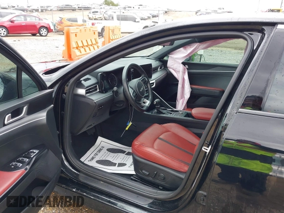 2023 Kia K5 GT-Line z VIN 5XXG64J28PG206566, wystawiony jako IAAI lot #41816536 z przebiegiem 30 952 mil mil oraz . Historia ofert i sprzedaży dostępna na DreamBid. Obrazek 5.