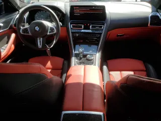 2025 BMW 8 Series M850i with VIN WBAGV8C07SCT18237, listed as a Copart auction lot 49277375 with 750 mi miles and Salvage title. Bid and sale history available at DreamBid. Image 8.