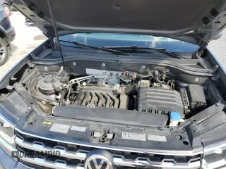 2019 Volkswagen Atlas SEL Premium z VIN 1V2NR2CA5KC524661, wystawiony jako Copart lot #50815745 z przebiegiem 134 940 mil mil oraz Szkoda całkowita • Salvage title. Historia ofert i sprzedaży dostępna na DreamBid. Obrazek 12.