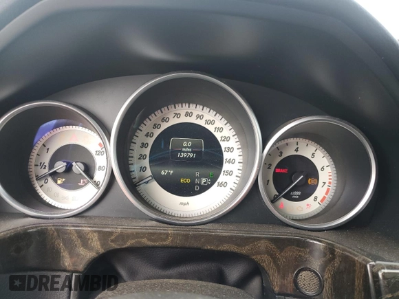 2014 Mercedes-Benz E 350 Sport с VIN WDDHF5KB5EA977199, выставлен на аукционе Copart как лот 65963675 с пробегом 139 791 миль миль и Списание • Salvage title. История ставок и продаж доступна на DreamBid. Изображение 9.