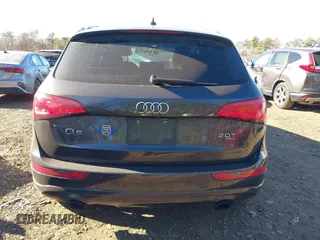 2014 Audi Q5 Premium Plus with VIN WA1LFAFP5EA123679, listed as a IAAI auction lot 40838862 with 161,974 mi miles. Bid and sale history available at carsss.com. Image 16.