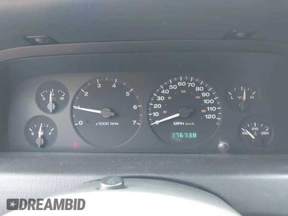 2004 Jeep Grand Cherokee Laredo with VIN 1J8GW48S94C357443, listed as a IAAI auction lot 42309958 with 176,738 mi miles and . Bid and sale history available at DreamBid. Image 7.