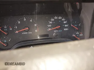 2003 Jeep Wrangler Sport z VIN 1J4FA49S53P317779, wystawiony jako IAAI lot #42388780 z przebiegiem Nie podano mil oraz . Historia ofert i sprzedaży dostępna na DreamBid. Obrazek 14.