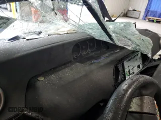 2013 Scion xB z VIN JTLZE4FEXDJ034759, wystawiony jako Copart lot #57635215 z przebiegiem Nie podano mil oraz Nie do naprawy • Non repairable. Historia ofert i sprzedaży dostępna na DreamBid. Obrazek 9.