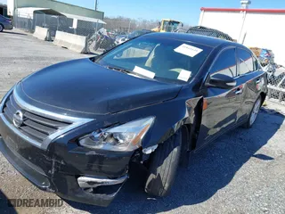 2013 Nissan Altima 2.5 SL with VIN 1N4AL3AP7DC123510, listed as a IAAI auction lot 41863149 with 1 mi miles. Bid and sale history available at carsss.com. Image 2.