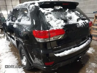 2019 Jeep Grand Cherokee Overland with VIN 1C4RJFCG4KC583691, listed as a IAAI auction lot 41505711 with 109,921 mi miles. Bid and sale history available at carsss.com. Image 3.