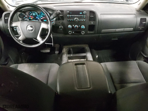 2010 Chevrolet Silverado 1500 LT with VIN 1GCSKSE39AZ271363, listed as a Copart auction lot 43057205 with 269,950 mi miles and Clean Title. Bid and sale history available at carsss.com. Image 8.