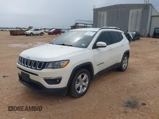 2019 Jeep Compass Latitude with VIN 3C4NJCBB3KT802907, listed as a IAAI auction lot 42595157 with 103,993 mi miles and . Bid and sale history available at DreamBid. Image 2.