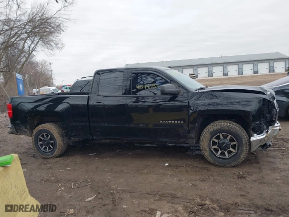 2014 Chevrolet Silverado 1500 LT with VIN 1GCRCRECXEZ373328, listed as a IAAI auction lot 41748737 with 117,439 mi miles. Bid and sale history available at carsss.com. Image 13.