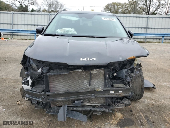 2023 Kia Carnival SX Prestige with VIN KNDNE5H32P6221299, listed as a Copart auction lot 45847354 with 20,669 mi miles and Salvage Title. Bid and sale history available at carsss.com. Image 5.