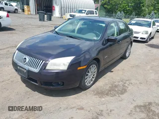 2007 Mercury Milan Premier with VIN 3MEHM02107R613757, listed as a IAAI auction lot 42732989 with 130,400 mi miles and . Bid and sale history available at DreamBid. Image 2.