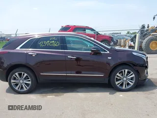 2020 Cadillac XT5 Premium Luxury AWD with VIN 1GYKNDRS6LZ200820, listed as a IAAI auction lot 42392960 with 17,957 mi miles and . Bid and sale history available at DreamBid. Image 13.