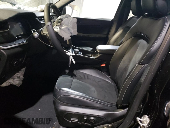 2024 Jeep Grand Cherokee Laredo with VIN 1C4RJHAG6R8929378, listed as a Copart auction lot 42204865 with 8,086 mi miles and Salvage title. Bid and sale history available at DreamBid. Image 7.