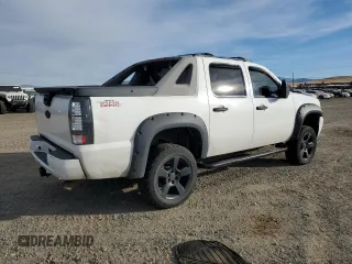 2008 Chevrolet Avalanche LTZ with VIN 3GNFK12368G282466, listed as a Copart auction lot 77901504 with 232,660 mi miles and Clean Title. Bid and sale history available at carsss.com. Image 3.