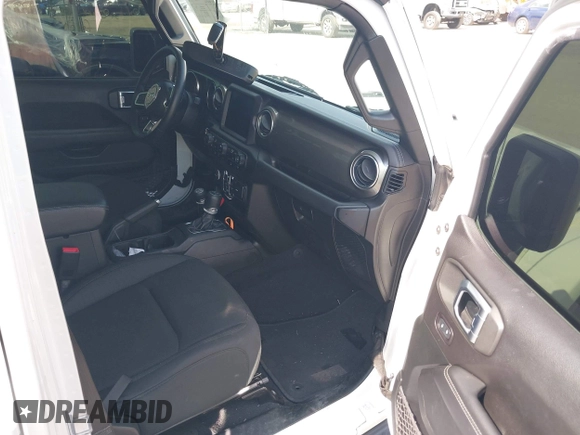 2020 Jeep Wrangler Unlimited Sahara with VIN 1C4HJXEN2LW109428, listed as a IAAI auction lot 42296943 with 155,766 mi miles and . Bid and sale history available at DreamBid. Image 5.